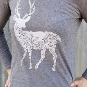 Ann Taylor Gray Scoop-neck Deer Graphic Long Sleeve Top